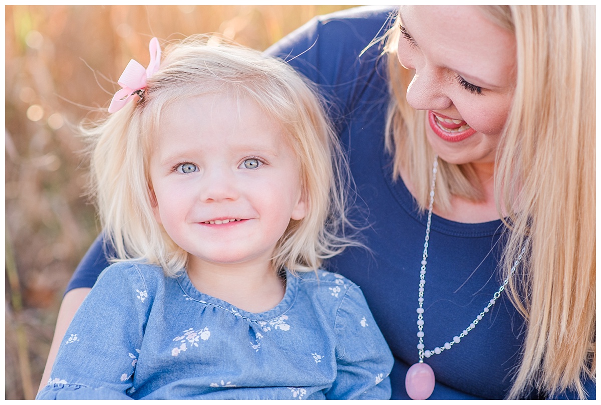 south platte park Denver family photographer mother and daughter