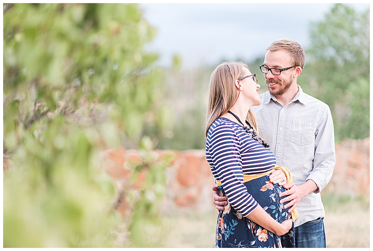 Columbine Open Space summer maternity session