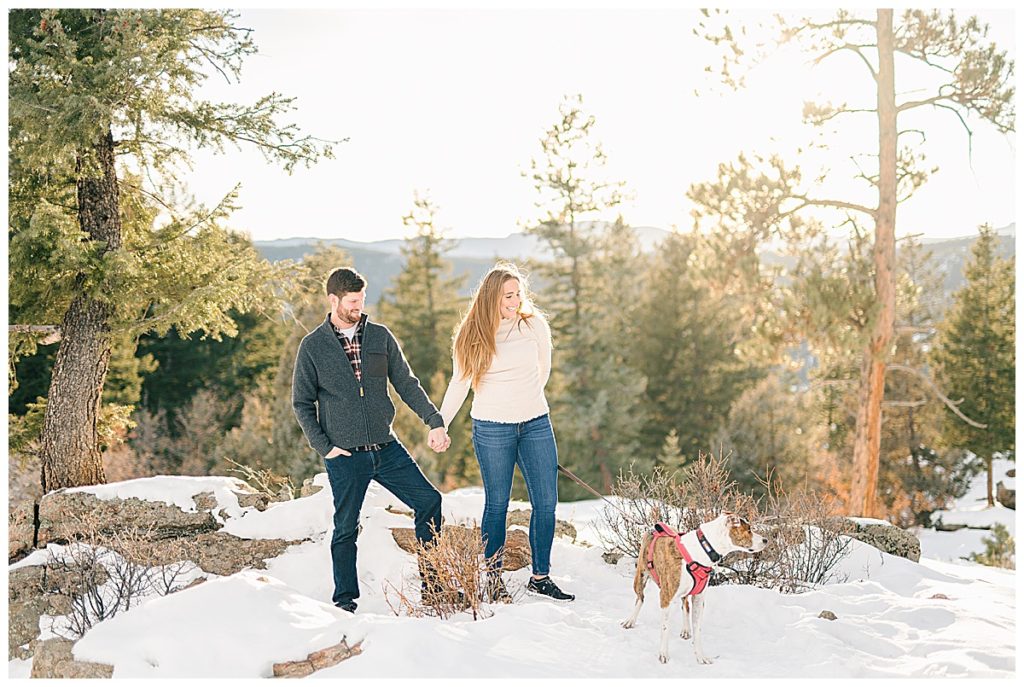 Colorado mountain winter engagement pictures 